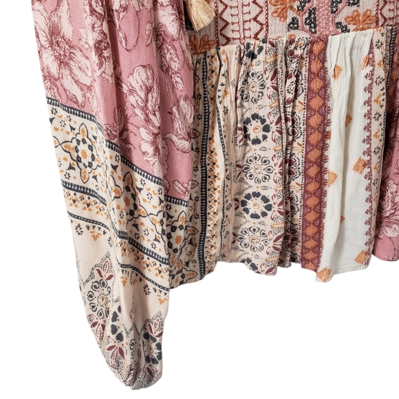 SOLD-American Eagle Pink Patchwork Peasant Top Boho Embroidered Tassel Flare M - Picture 5 of 16